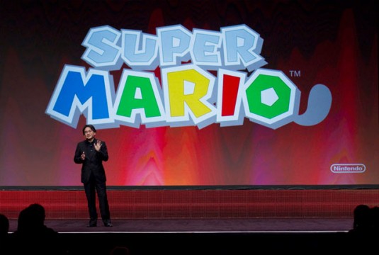GDC 2011 Photo - Satoru Iwata Super Mario 3DS Logo